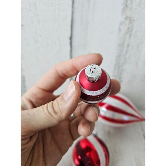 Striped reflector red ornament teardrop ball set lot Xmas tree large - Picture 8 of 13